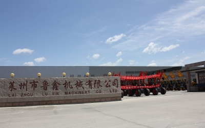 哈爾濱市政府定點采購裝載掃雪機25臺